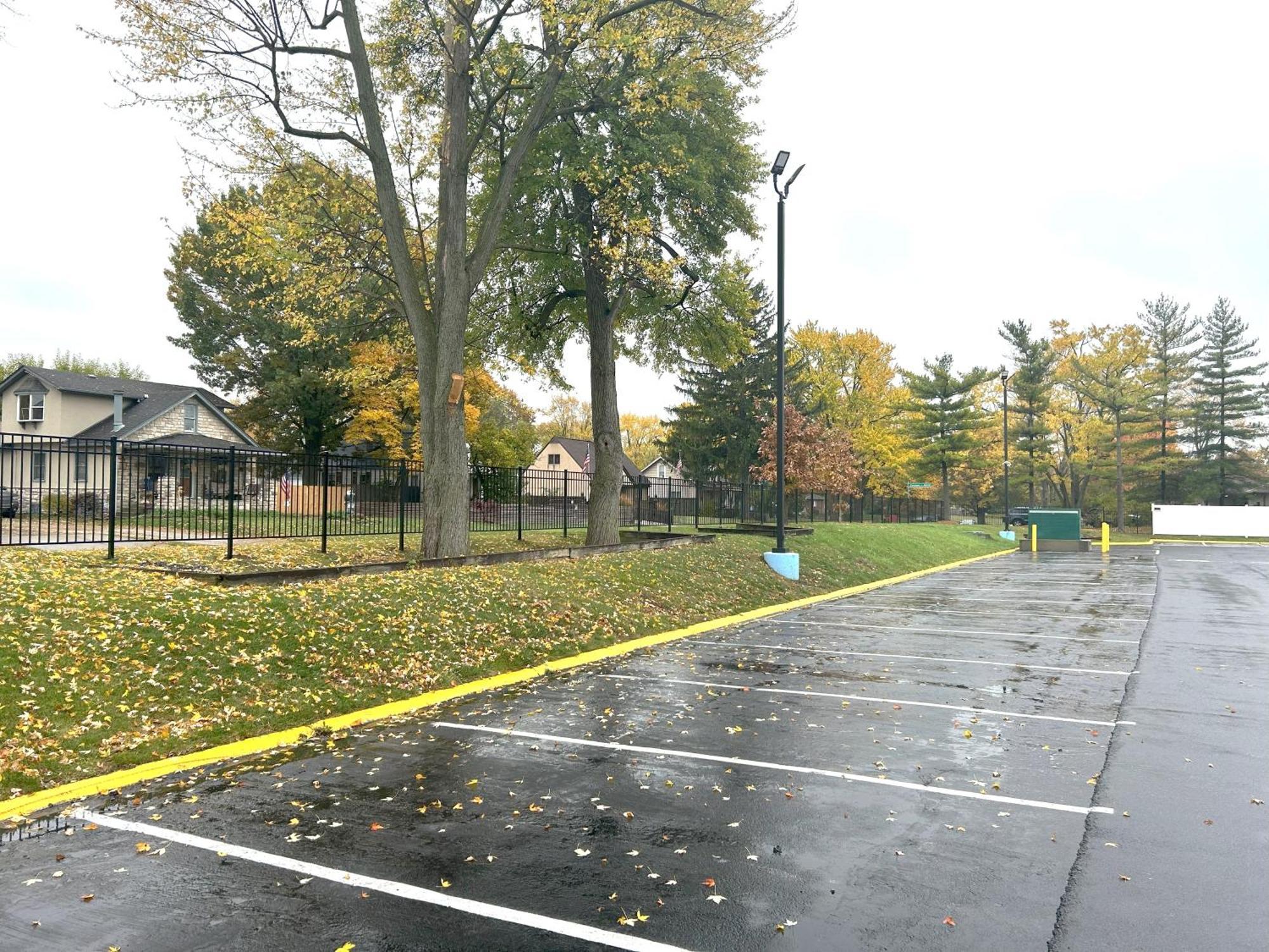 Baymont Inn And Suites By Wyndham Columbus / Near Osu Exterior photo